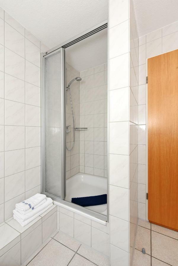 Haus Am Kajedeich Mit Fruehstuecksoption Apartment Bensersiel Exterior photo